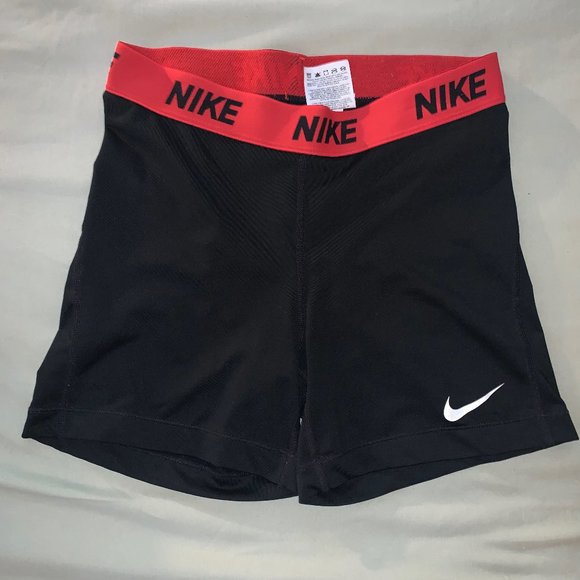 Nike Pro Shorts - Picture 1 of 2